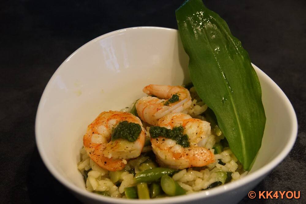 Bärlauch-Spargel-Risotto mit King Prawns - CUISINE4YOU