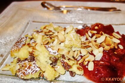 Kaiserschmarren mit Zwetschgenröster