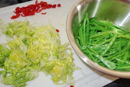 Tandoori-Schweinefilet auf Glasnudelsalat