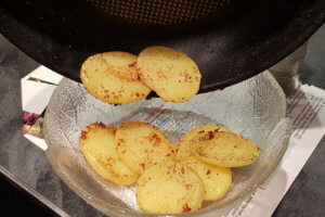 Kartofellscheiben anbraten