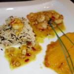 Gegrillte Mango mit süß-scharfen Curry-Garnelen
