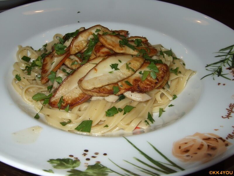 Linguine mit Steinpilzen - CUISINE4YOU