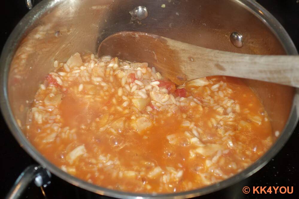 Rissotto mit Reiswasser unter rühren kochen